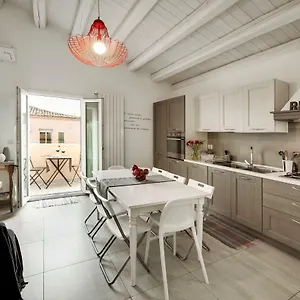 Piazza Salvatore 7, Gocce Di Sicilia Holiday home Ragusa
