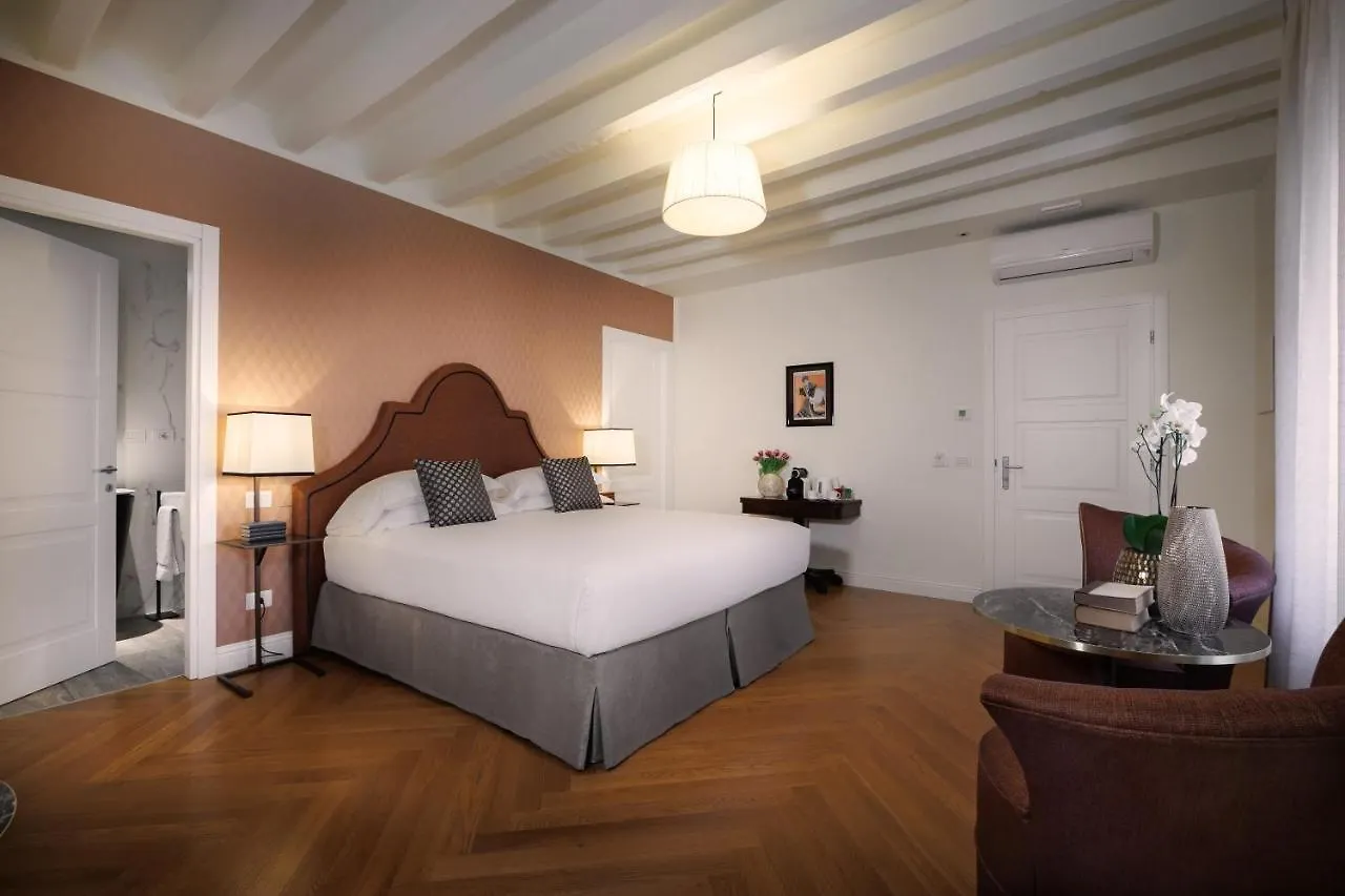 Maison Santa Croce Florence 0*,