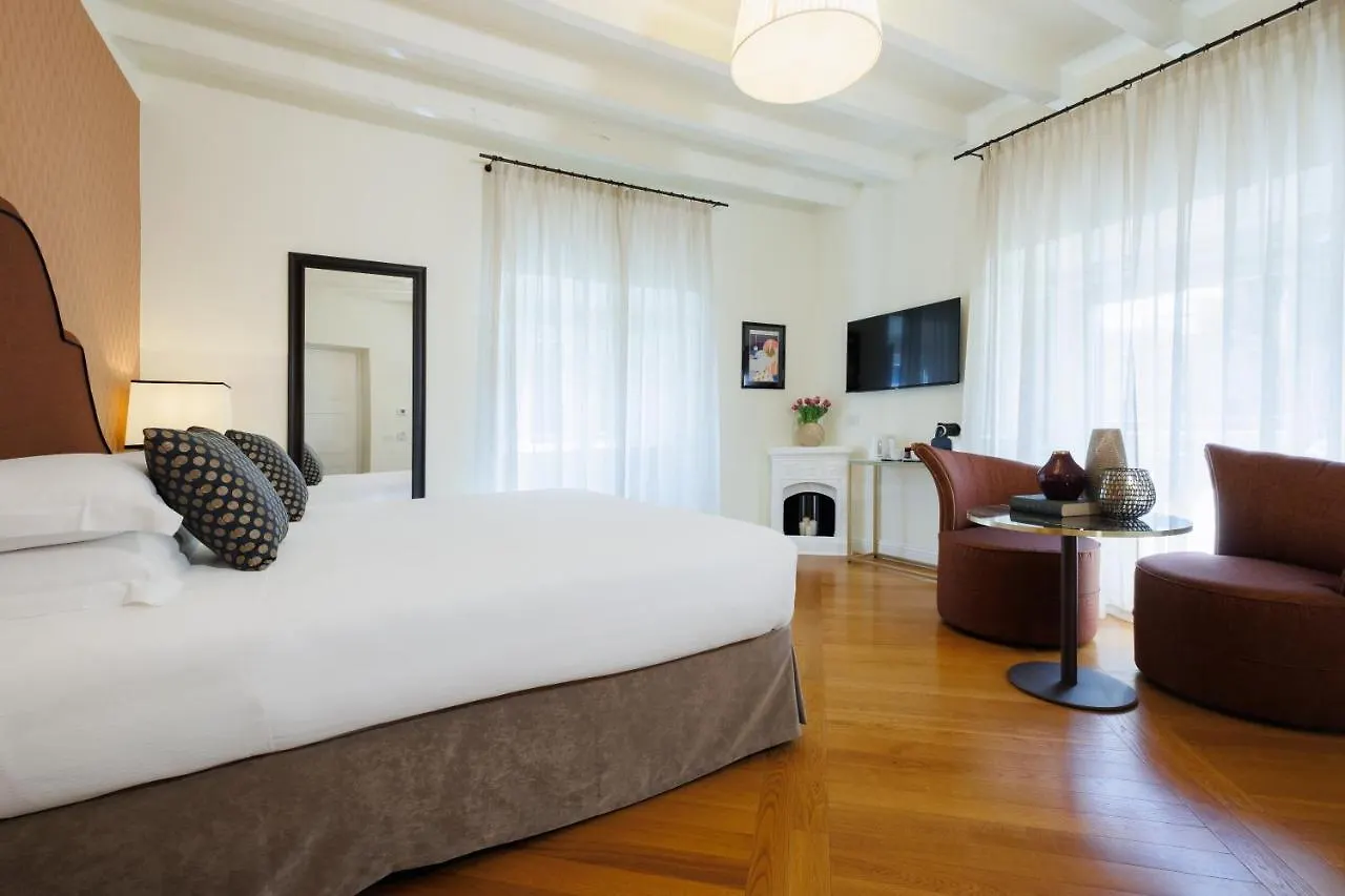 Bed & Breakfast Maison Santa Croce Florence